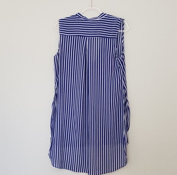 High-Low Sheer Top - Picture 2 of 3